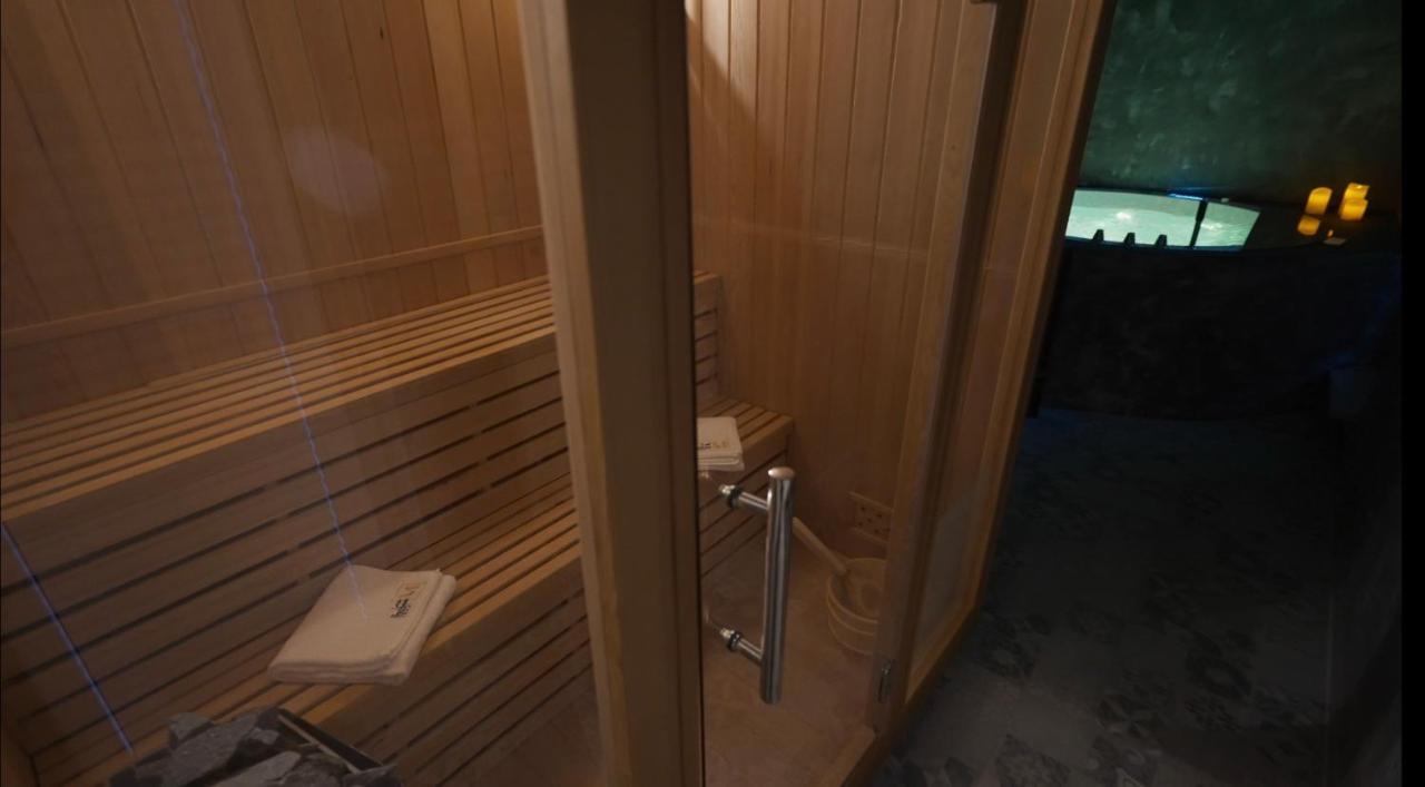 Les Suites M Wanze Eksteriør bilde